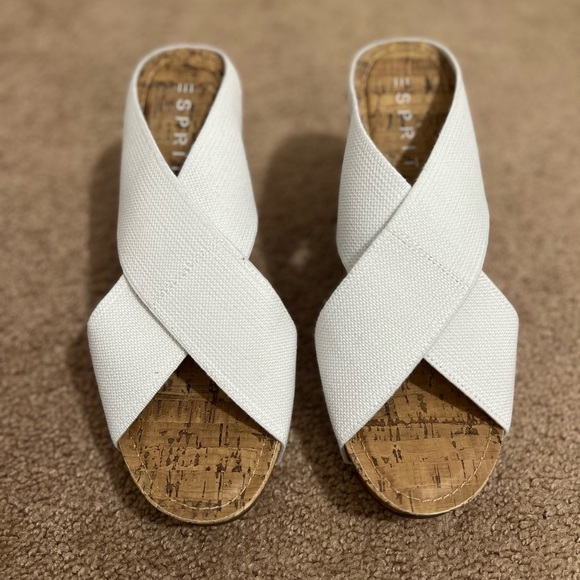Esprit Shoes - NWOT Esprit Wedge Heels